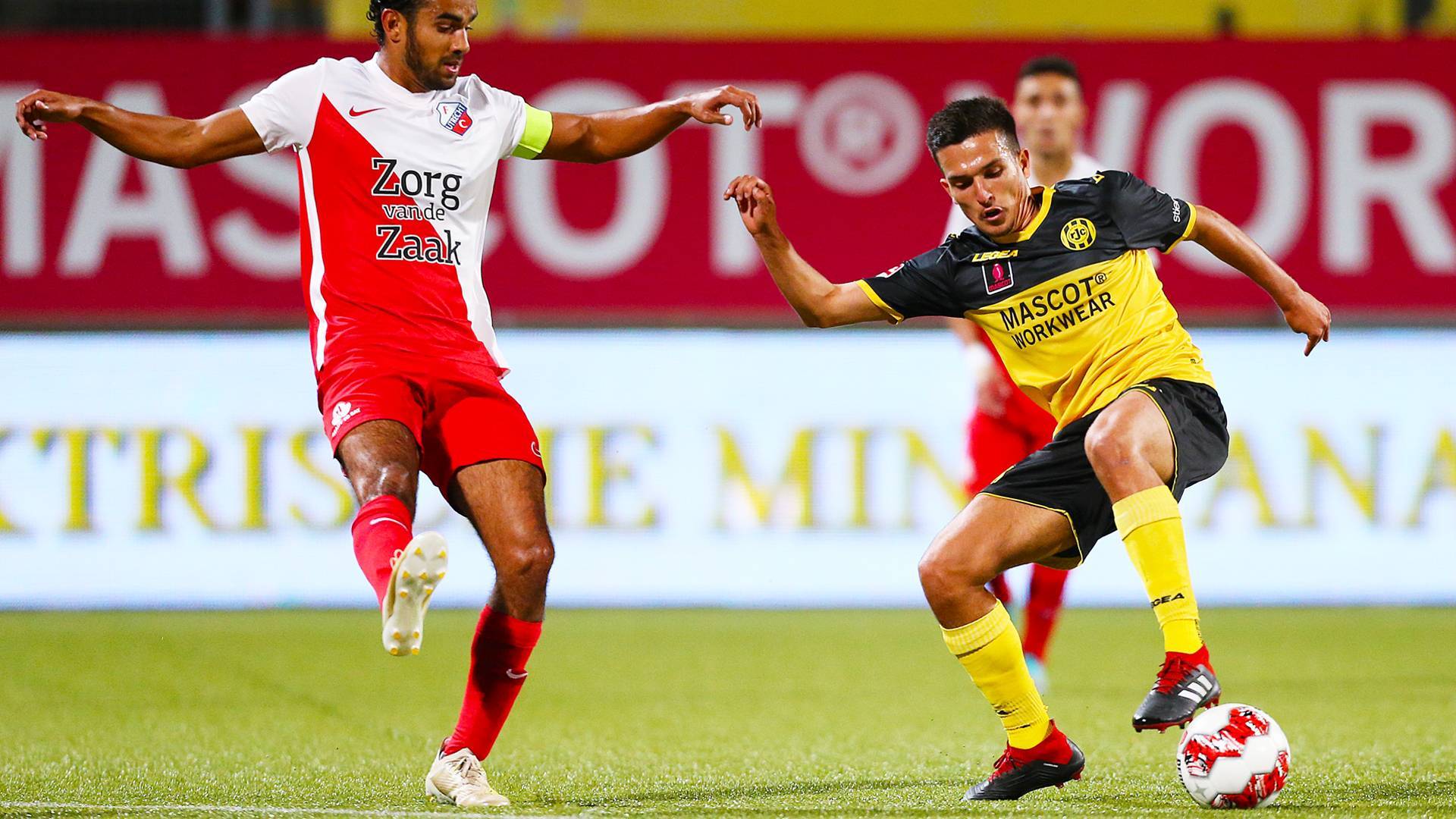 批对足球充 批对足球充