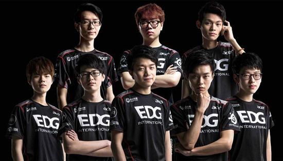 积分榜背后 积分榜背后