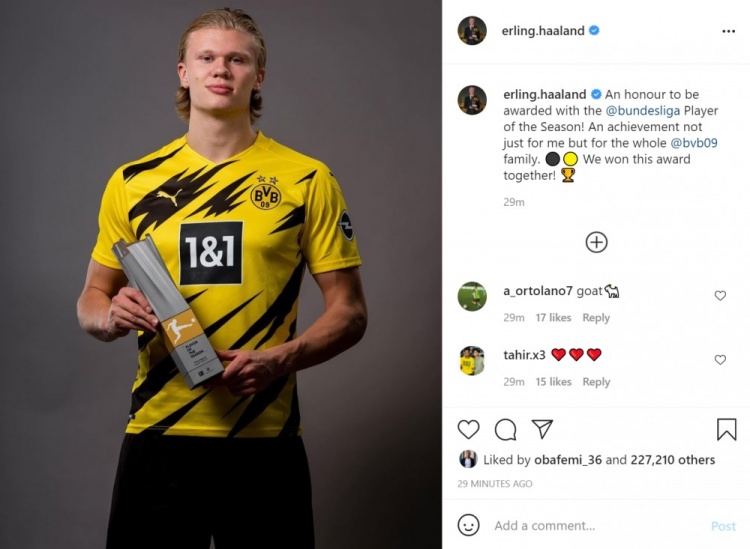 奏著称的东 奏著称的东